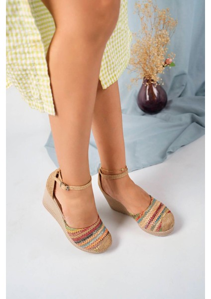 Dolgu Topuk Çok Renkli Ayakkabı modelleri