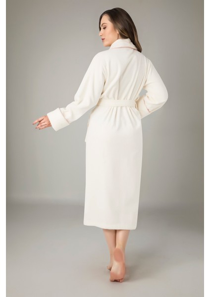Yaka Nakışlı Bambo Cotton Bayan Bornozu