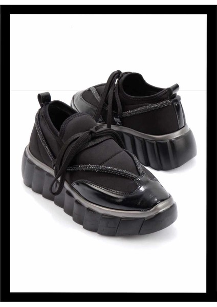 Siyah Siyah Streç Kadın Sneaker K01234050317