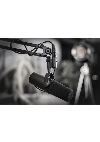 SM7B Vokal Dinamik Mikrofon