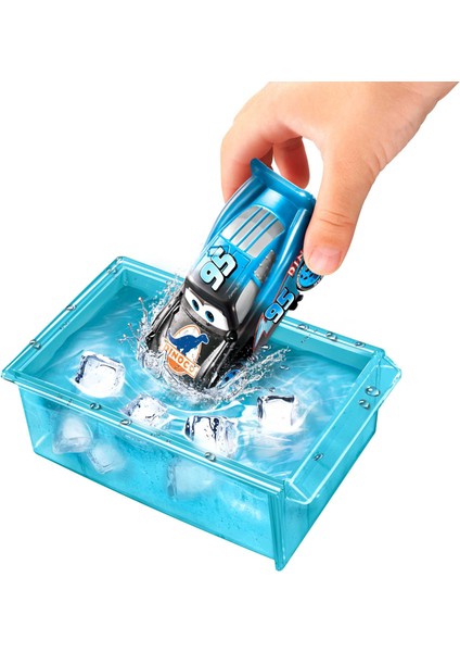 Dinoco Araba Yıkama Seti Etkileşimli Oyun Deneyimi Renk Değiştiren Araba ile 4 Yaş ve Üzeri indirimleri