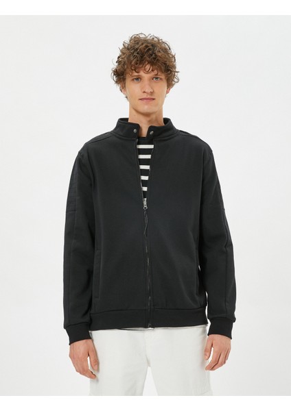 Fermuarlı Sweatshirt Cep Detaylı Yuvarlak Yaka Çıtçıt Düğmeli