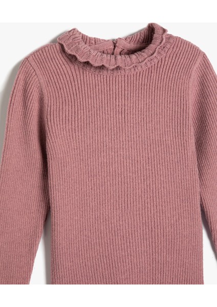 Basic Sweatshirt Dik Işlemeli Yaka Arkadan Düğmeli Uzun Kollu