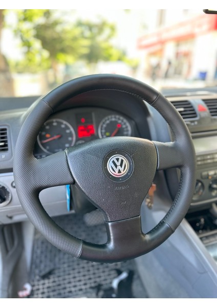 Volkswagen Golf 5 Tuşsuz Araca Özel Direksiyon Kılıfı (Nokta Soft Bentley Siyah Dikişli) indirimleri