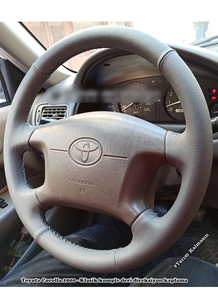 Toyota Corolla E120 1999-2002 Araca Uyumlu Direksiyon Kılıfı (Gri Deri)