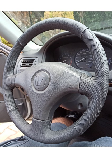Honda Civic 98-2002 Ies Kasa Araca Özel Direksiyon Kılıfı (Noktalı Düz Siyah Dikişli)