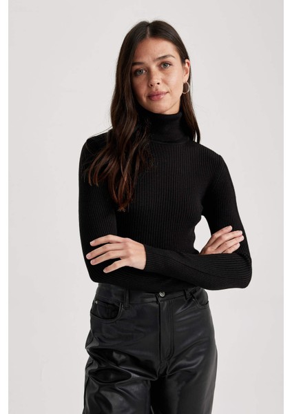 Slim Fit Balıkçı Yaka Kazak X7912AZ23AU
