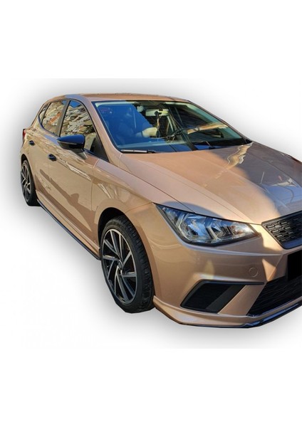 Seat Ibiza (2017 ve Sonrası) Aero Marşpiyel Seti (Plastik)