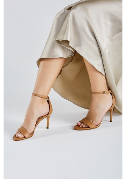 Sophia Kadın Nude Rugan Hakiki Deri Topuklu Ayakkabı 613 23968 Bn Sndlt Y23 fiyatları