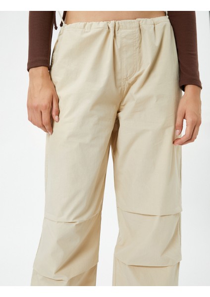 Paraşüt Pantolon Beli ve Paçası Lastikli Stoperli modelleri