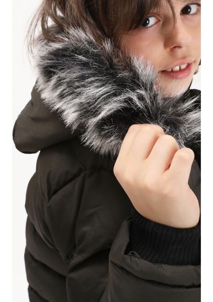 Erkek Çocuk Şişme Mont Logolu Haki 15490 fırsatları