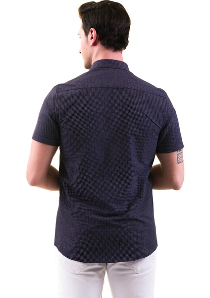 Lacivert Beyaz Baskılı Yaka ve Göğüs Içi Mavi Beyaz Gül Detaylı Slim Fit Kısa Kollu Pamuk Gömlek fırsatları