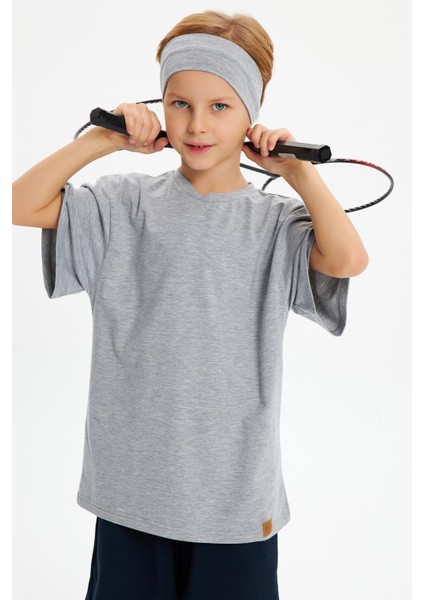 Gri-Lacivert Erkek Çocuk Pamuklu Penye Oversize Gri T-Shirt Gri Bandana 2'li Takım