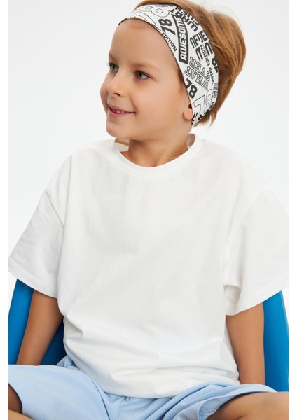 Beyaz Desenli-Beyaz Erkek Çocuk Pamuklu Penye Oversize Beyaz T-Shirt Bandana 2'li Takım