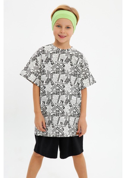Yeşil Beyaz Erkek Çocuk Pamuklu Penye Oversize Beyaz T-Shirt Yeşil Bandana 2'li Takım fırsatları