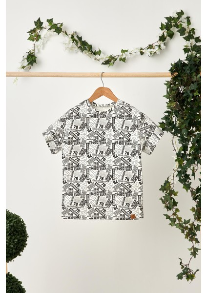 Beyaz Kız Çocuk Kısa Kollu Bisiklet Yaka Terletmez, Rahat Pamuklu Penye T-Shirt