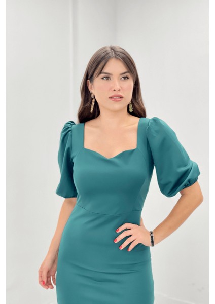 Krep Kumaş Eteği Volanlı Kalem Abiye Elbise - Zümrüt Yeşil fırsatları