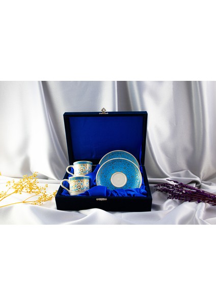 2'li Altın Yaldızlı Porselen Fincan Takımı Kadife Kutulu