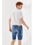 Önü Yırtık Zincirli Boru Paça Dizüstü Skinny Fit Denim Kısa Pantolon Mavi 4