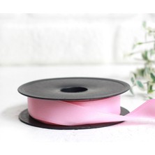 Açık pembe saten kurdele, 25 mm  10 metre