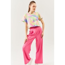 Butikgiz Batik Gökkuşağı Oversize Rahat Pamuklu Penye Bisiklet Yaka Kısa Kol Basic Crop T-Shirt