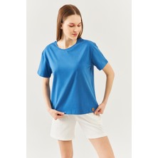 Butikgiz Mavi Oversize Rahat Pamuklu Penye Bisiklet Yaka Kısa Kol Basic T-Shirt