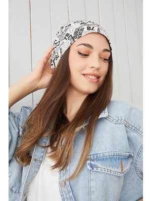 Butikgiz Kadın Beyaz Siyah Desenli İp 4 Mevsim Şapka Bere Buff Ultra Yumuşak Penye