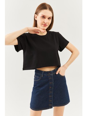 Butikgiz Siyah Oversize Rahat Pamuklu Penye Bisiklet Yaka Kısa Kol Basic Crop T-Shirt