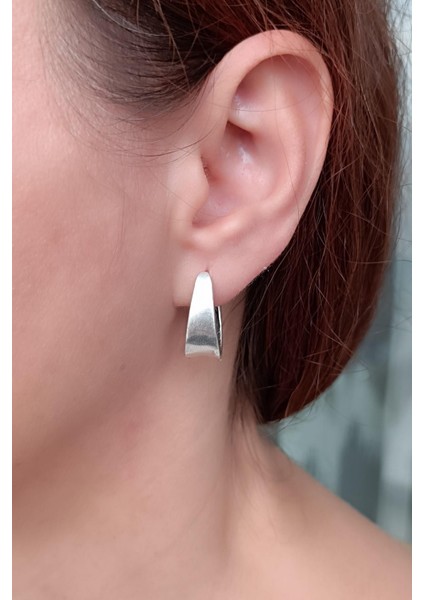 Kavisli Şekilli Kadın Küpe Çift Adet Gümüş Kaplama El Yapımı Kadın Küpe modelleri