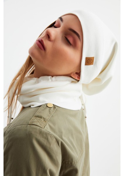 Beyaz 3'ü Bir Arada Balıkçı Style Bere +İpli Bere + Boyunluk Hafif Pamuklu Kışlık Set