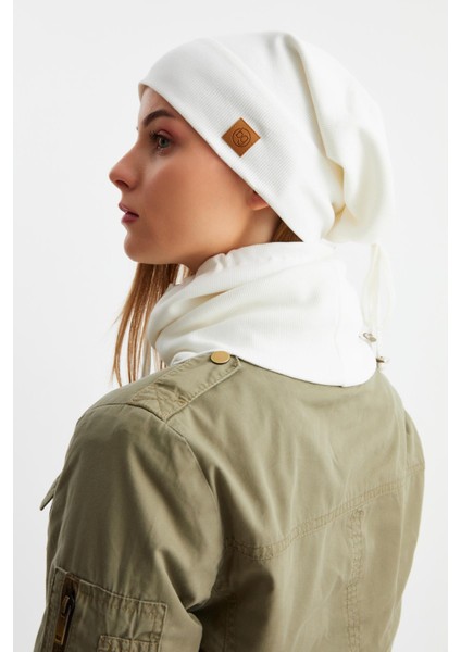 Beyaz 3'ü Bir Arada Balıkçı Style Bere +İpli Bere + Boyunluk Hafif Pamuklu Kışlık Set modelleri