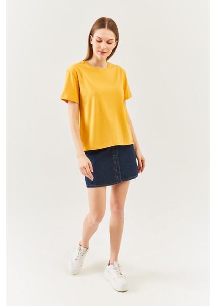 Hardal Oversize Rahat Pamuklu Penye Bisiklet Yaka Kısa Kol Basic T-Shirt modelleri