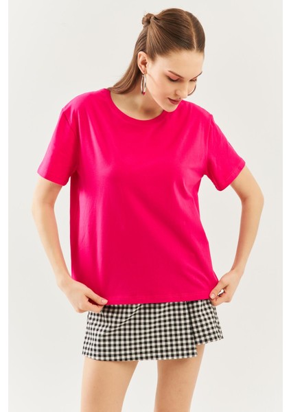 Fuşya Oversize Rahat %100 Pamuklu Penye Bisiklet Yaka Kısa Kol Basic T-Shirt