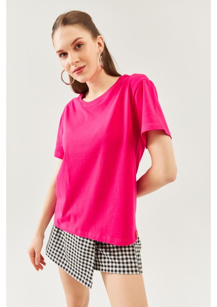 Fuşya Oversize Rahat %100 Pamuklu Penye Bisiklet Yaka Kısa Kol Basic T-Shirt fiyatları