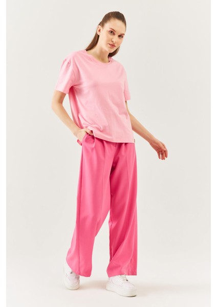 Pembe Oversize Rahat %100 Pamuklu Penye Bisiklet Yaka Kısa Kol Basic T-Shirt modelleri