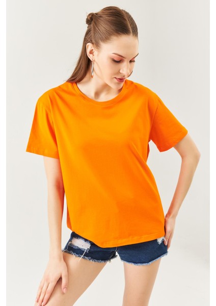 Turuncu Oversize Rahat Pamuklu Penye Bisiklet Yaka Kısa Kol Basic T-Shirt