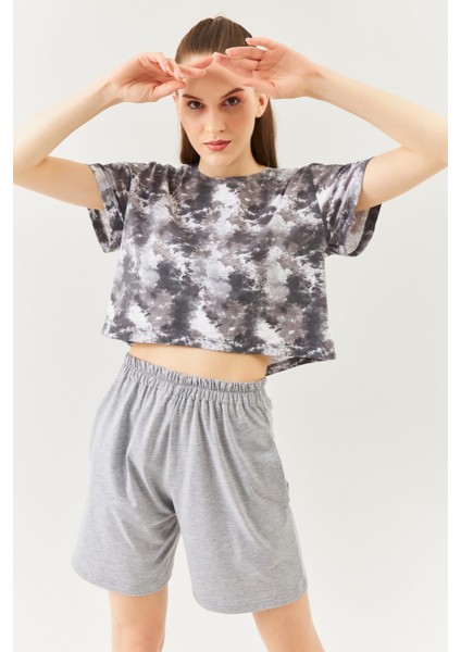 Batik Gri Oversize Rahat %100 Pamuklu Penye Bisiklet Yaka Kısa Kol Basic Crop T-Shirt