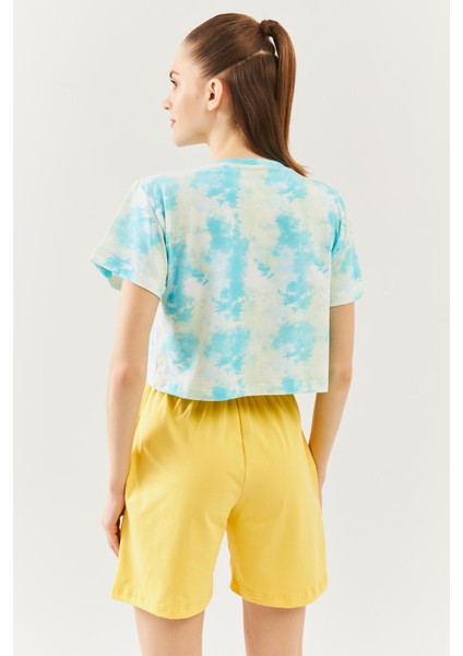 Batik Doğa Oversize Rahat %100 Pamuklu Penye Bisiklet Yaka Kısa Kol Basic Crop T-Shirt