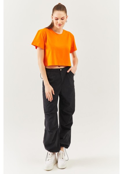 Turuncu Oversize Rahat %100 Pamuklu Penye Bisiklet Yaka Kısa Kol Basic Crop T-Shirt fiyatları