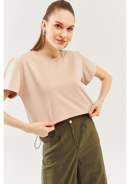Açık Kahve Oversize Rahat %100 Pamuklu Penye Bisiklet Yaka Kısa Kol Basic Crop T-Shirt