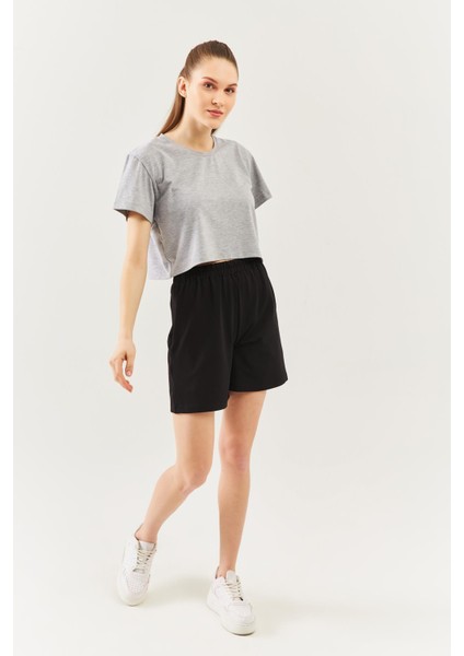 Gri Oversize Rahat Pamuklu Penye Bisiklet Yaka Kısa Kol Basic Crop T-Shirt