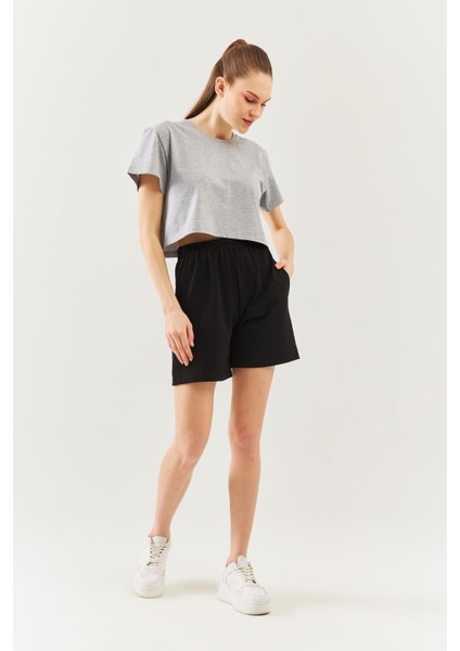Gri Oversize Rahat Pamuklu Penye Bisiklet Yaka Kısa Kol Basic Crop T-Shirt