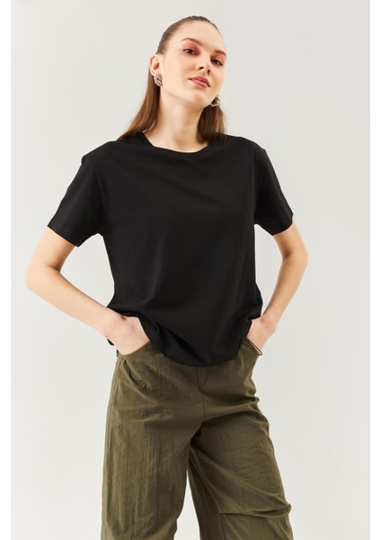 Siyah Oversize Rahat Pamuklu Penye Bisiklet Yaka Kısa Kol Basic T-Shirt modelleri