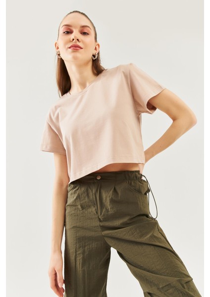 Açık Kahve Oversize Rahat Pamuklu Penye Bisiklet Yaka Kısa Kol Basic Crop T-Shirt fırsatları