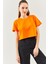 Turuncu Oversize Rahat Pamuklu Penye Bisiklet Yaka Kısa Kol Basic Crop T-Shirt 4