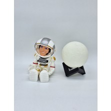 Flexi Factory - Büyük Boy Astronot / Esnek Masa Üstü Figür ve Oyuncak 23CM Beyaz