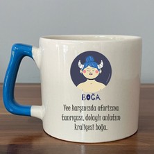 Mor Mürekkep Boğa Burcu ve Onla Alakalı Komik Açıklama Baskılı Mavi Kulplu D Kupa