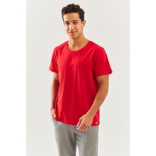 Butikgiz Kırmızı Oversize RahatPamuklu Penye Bisiklet Yaka Kısa Kol Basic T-Shirt Classic Collection