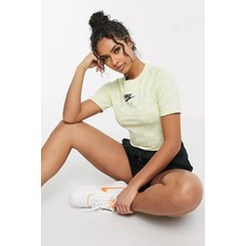 Nike Essantial Nsw Standart Kesim Siyah Kadın Günlük Stil Spor Şort