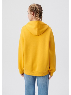 Mavi Kadın Mavi Logo Baskılı Kapüşonlu Sarı Sweatshirt 1600361-71340